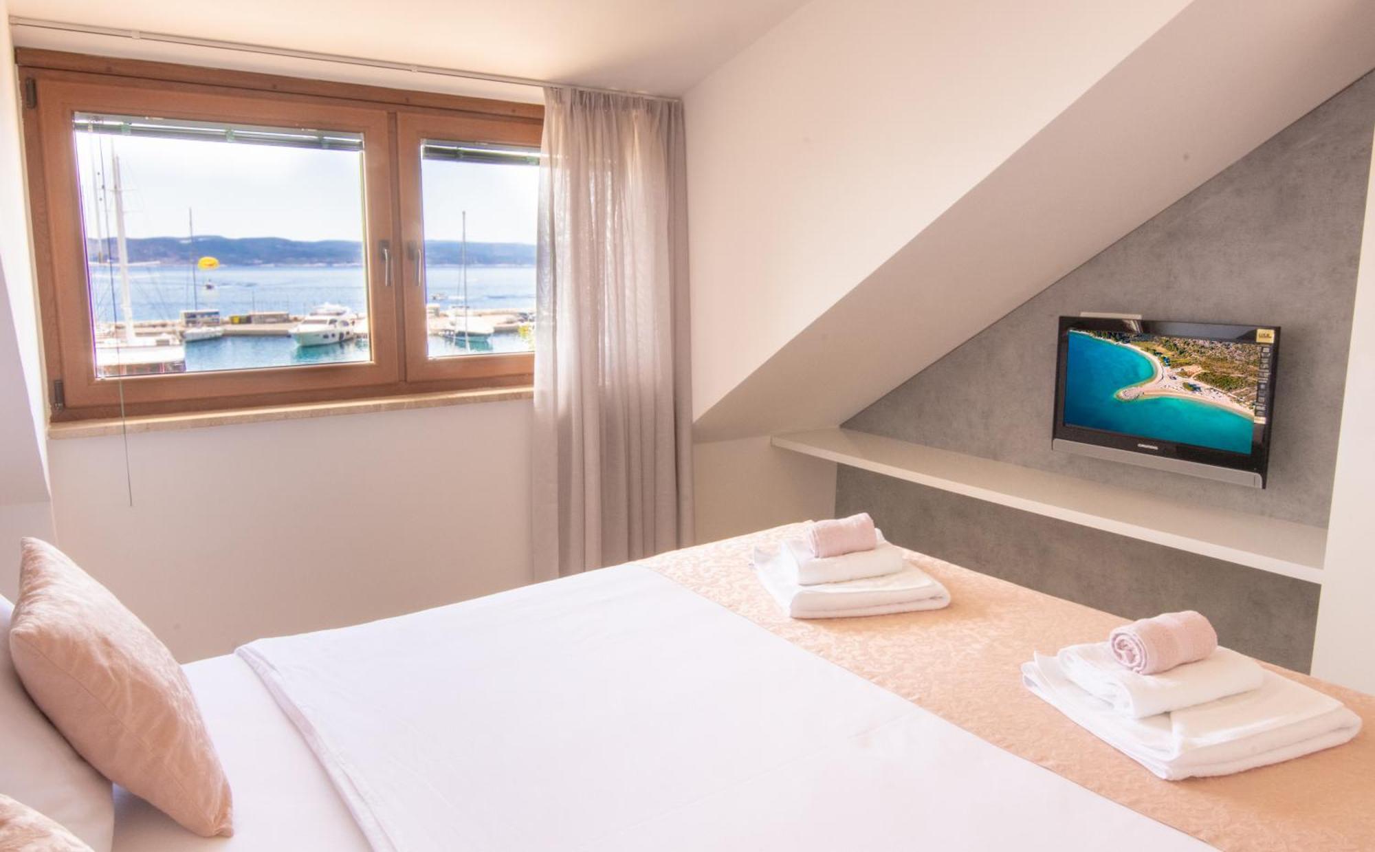 Bed & Breakfast Portun In The Center Baška Voda Esterno foto